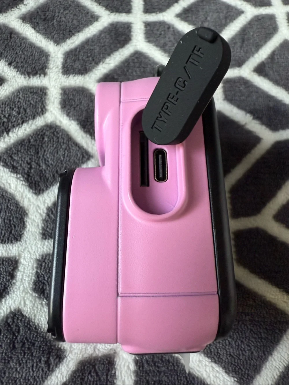 Pink Metal Bluetooth Speaker with Screen